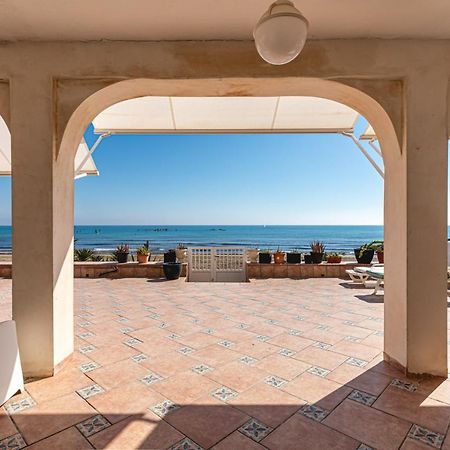 Beachfront Bliss: Apartamento A Pie De Playa Аликанте Экстерьер фото